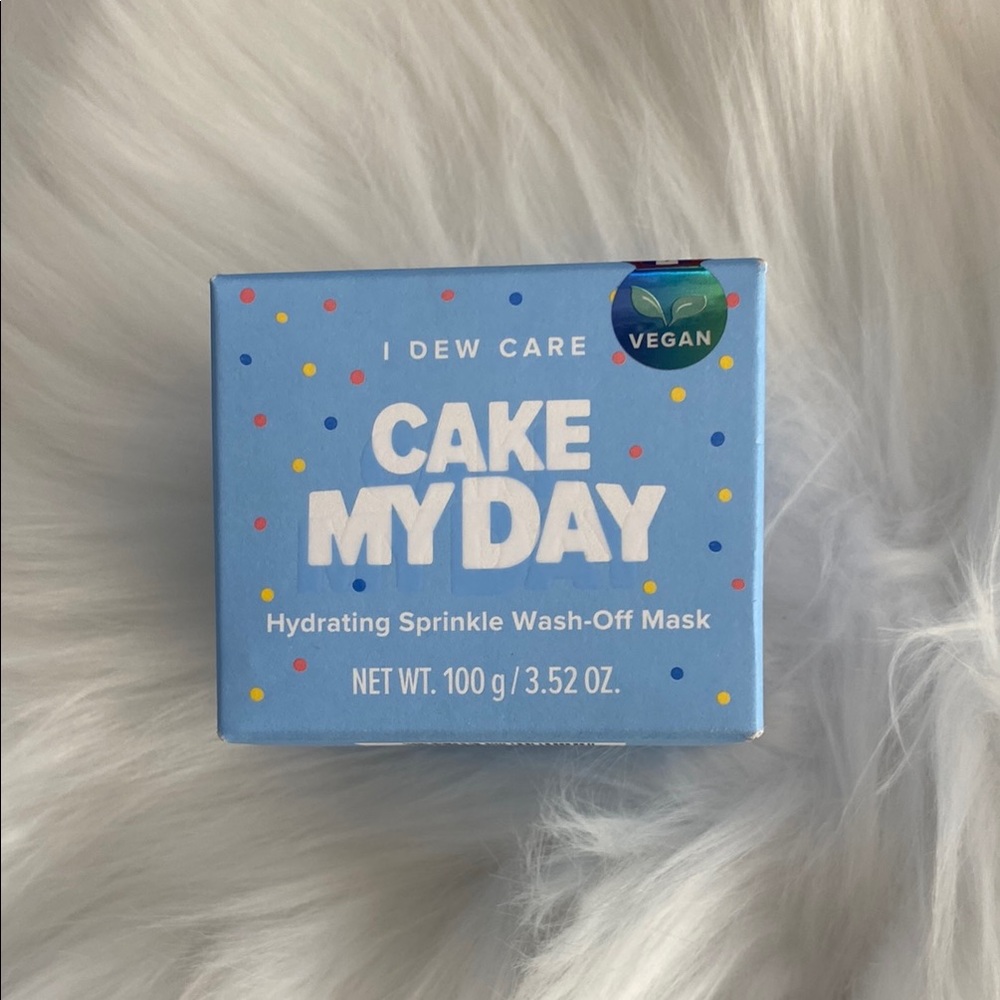 New in the box I Dew Care Cake My Day Wash-Off Mask - Picture 6 of 8